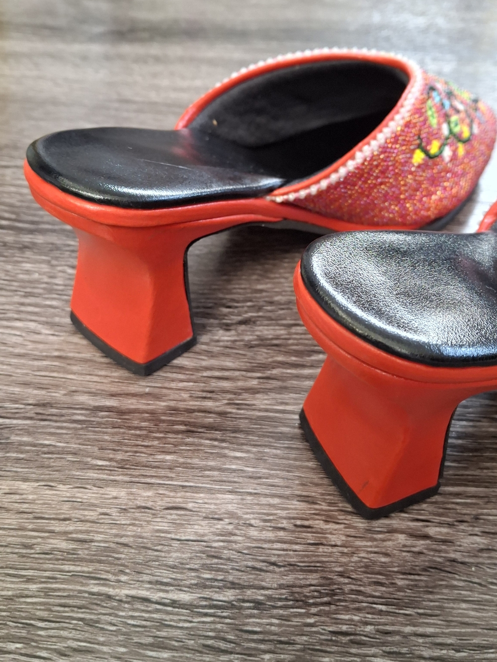 Beaded Red Floral Slip-On Heeled Mules Small 4 - Picture 4 of 9